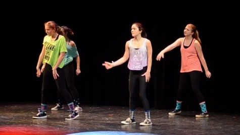 WW ’14: Hip Hop Club performs