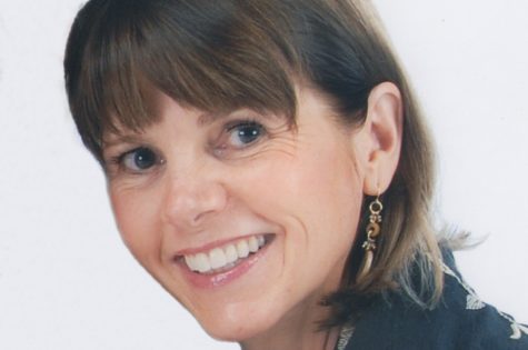 Art teacher Janet Armentano retiring