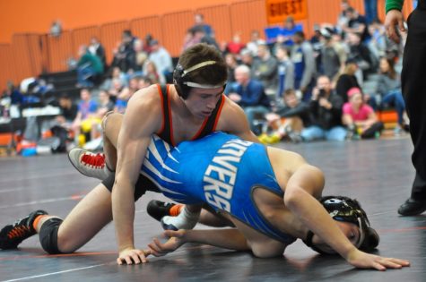 Wrestling falls to Foxboro (55 photos)