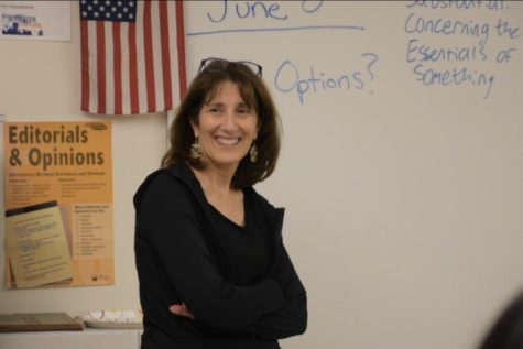 English teacher and journalism adviser Janet Karman retires (video)