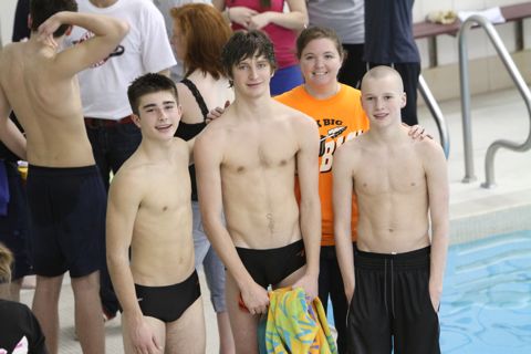 Divers Austin Brennan, Will Bladon, and Doug Curtin at DCL Championships (Credit: The Curtin Family)
