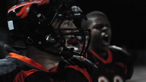 Live: Warriors battle Weston in Thanksgiving matchup