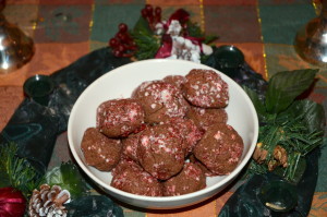 25 Days of Cookies: Peppermint Ball Cookies