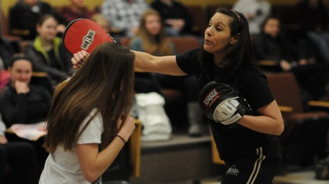 WW ’14: Krav Maga taught to students (30 photos)