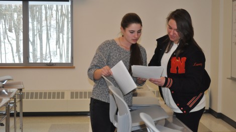 Above, Senior Show director Emma Conroy helps senior Hannah Kravetz edit her script. On February 28, Sammy Keating caught up with Conroy to see how the process of Senior Show is going. 