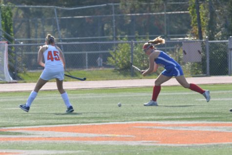 Girls’ field hockey falls to Natick (17 photos)