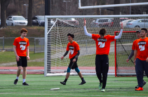 WHS creates new ultimate frisbee team
