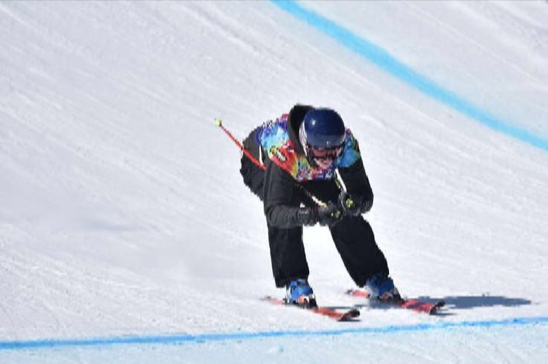 Junior Paul Gleason crosses the finish line at skier cross nationals in 2017. Gleason hopes that his sport can gain recognition on a larger scale. “It was never really promoted by the US ski teams, so I’m here to show the US ski team that there is a team sitting here waiting to compete,” Gleason said.