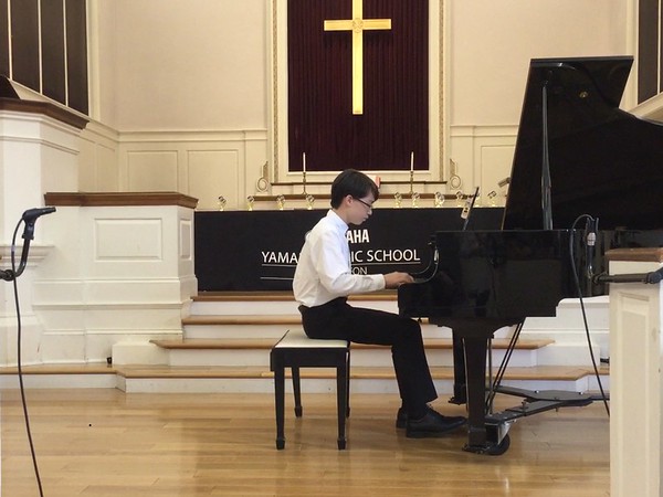 Freshman Keita Williams performed at the Junior Original Concert for Yamaha 2018 and  played his own composed music to the audience. "I was very nervous before going on stage, but during the performance I was able to express myself freely without any nervousness whatsoever," Williams said.