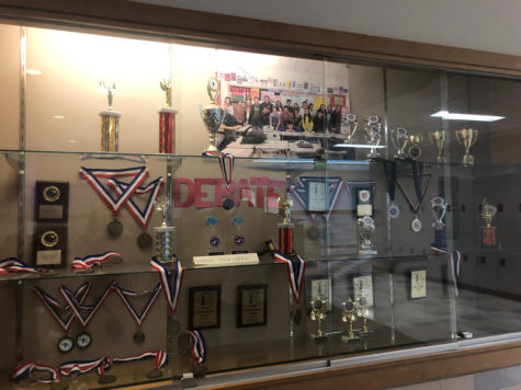 Debate team reaches above and beyond goals for success