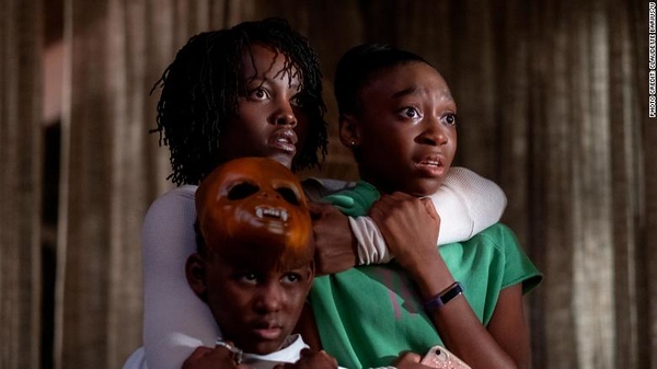 Brought to audiences by the same director of the critically acclaimed Get Out, Jordan Peele presents Us, a unique horror film in which a family finds themselves attacked by their doppelgangers.
