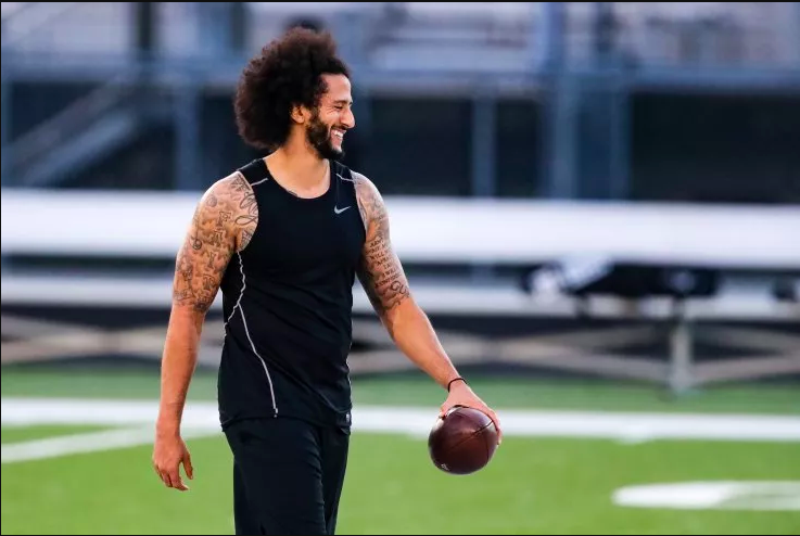 Former+NFL+quarterback+Colin+Kaepernick+is+seen+smiling+at+an+NFL+workout+in+Atlanta+on+Nov.+16.+WSPNs+Jimmy+Paugh+offers+his+perspective+on+the+suspicious+workout+arranged+by+the+NFL.