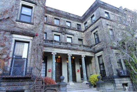 The Influence of Legacy in Elite College Admissions