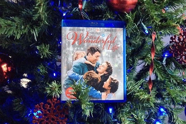 It’s A Wonderful Life hangs on a Christmas tree, as it’s remembered as one of the best Christmas family movies ever. It’s remembered for the message it spreads about family, love and hope. Not only that, but it also tells the story of a man who’s just about given up but kept going.