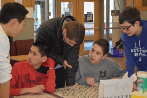 Students stress less in LMC (9 photos)