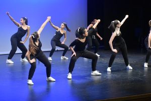 WW ’20: Window wraps up Winter Week (14 photos)
