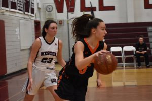 Girls basketball overpowers Weston 47-32 (Highlights)
