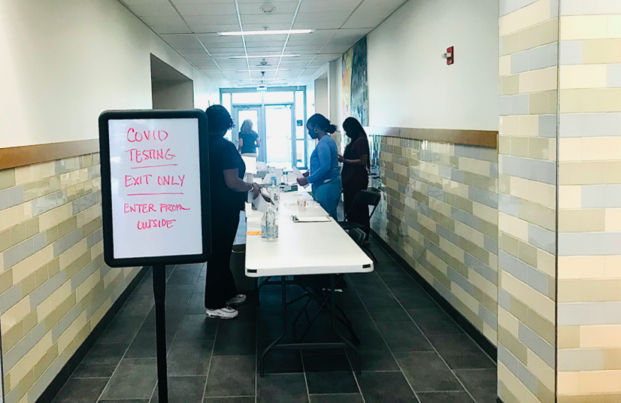 Pool testing centers have been set up in two school hallways as a new COVID-19 preventative. It is now mandatory for students participating in extracurricular activities to get tested. “It checks weekly to make sure people aren't sick, and [students] could catch an asymptomatic case which might not be noticed otherwise,” sophomore Patricia Pak said. 