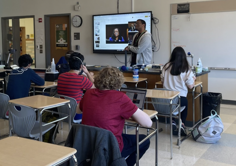 In the first few minutes of class, chemistry teacher Courtland Ferreria-Douglas takes the time to educate students on the newly nominated Supreme Court Justice Ketanji Brown Jackson. The video Ferreria-Douglas shared with his class highlights the importance of Jackson being the first African-American woman nominated to the Supreme Court.

