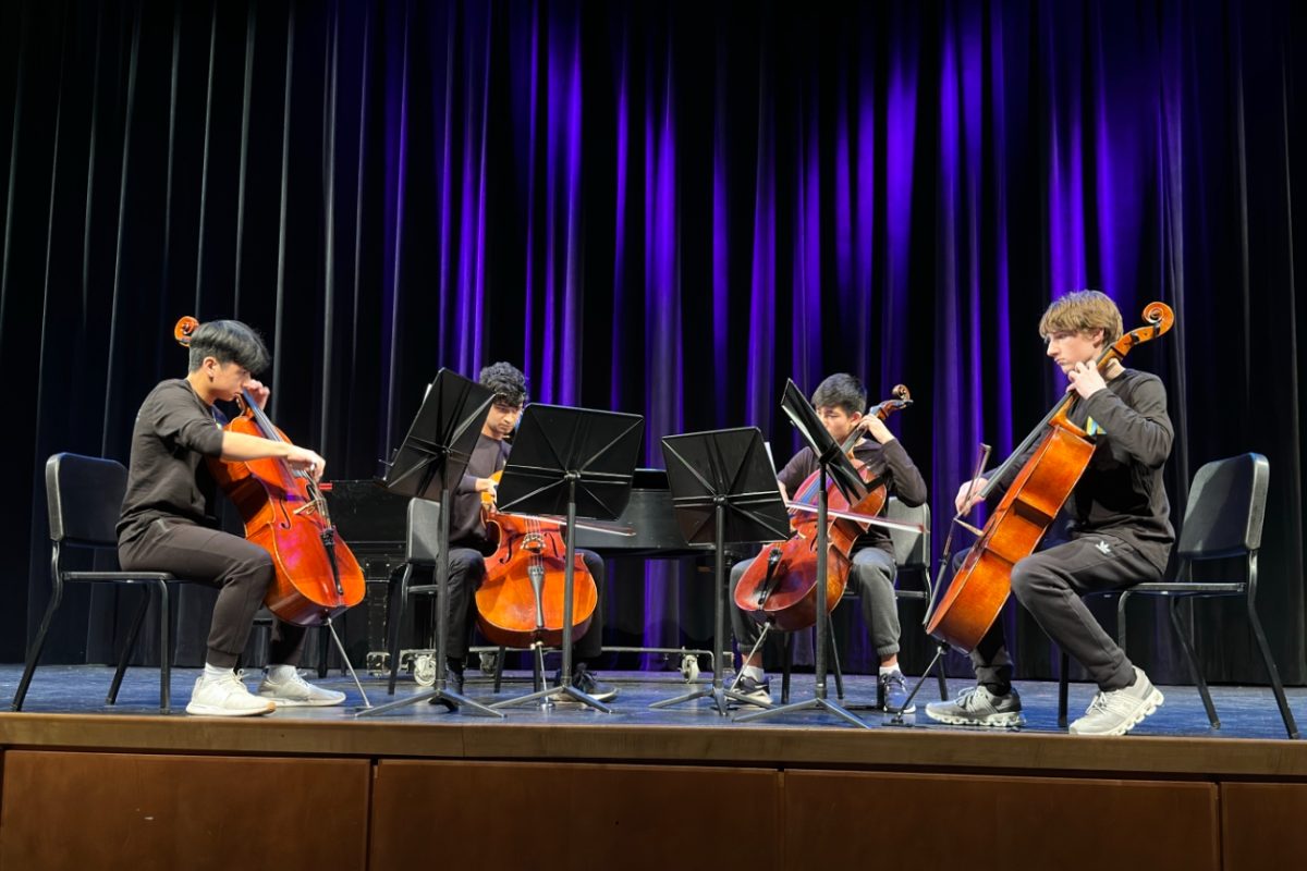 The cellist quintet composed of sophomore Alexander Lu, senior Jayanth Mani, sophomore Benjamin Pyhtila and junior Elliot Xu play Fort Stockton Bound.
