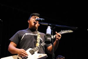 Guitar club shines bright in the WHS theater