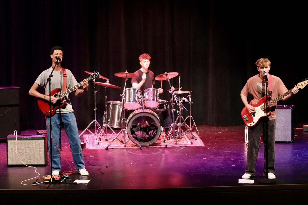 Juniors Atticus DeGrenier and Ben Hammond harmonize as Vagabond performs "Say It Ain't So" by Weezer. "I was just having a really fun time being able to enjoy it all," DeGrenier said.
