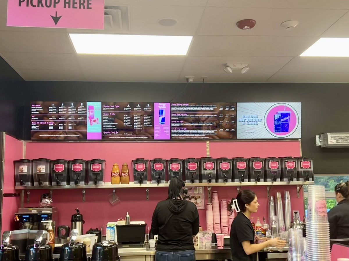 Join WSPN's Karis Tam as she reviews the new Marylou's located in Framingham. 