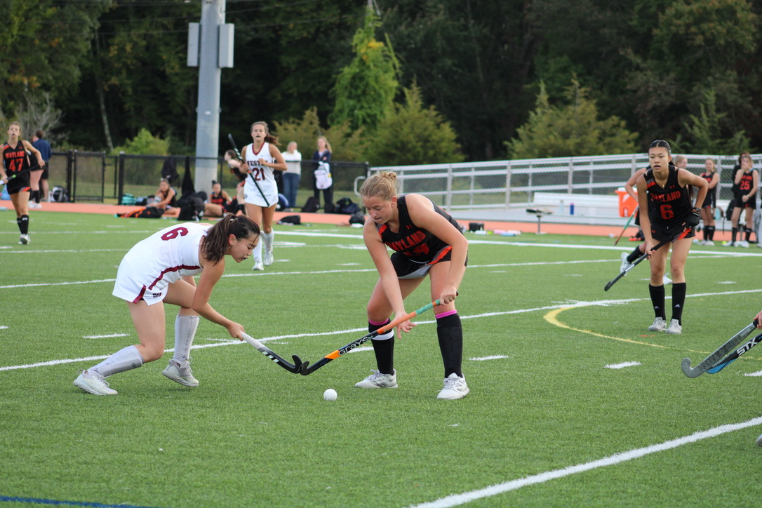 On  Monday, Oct. 20, the girls varsity field hockey team lost to Waltham 4-1. With the loss, Wayland’s record is 3-14-1. 